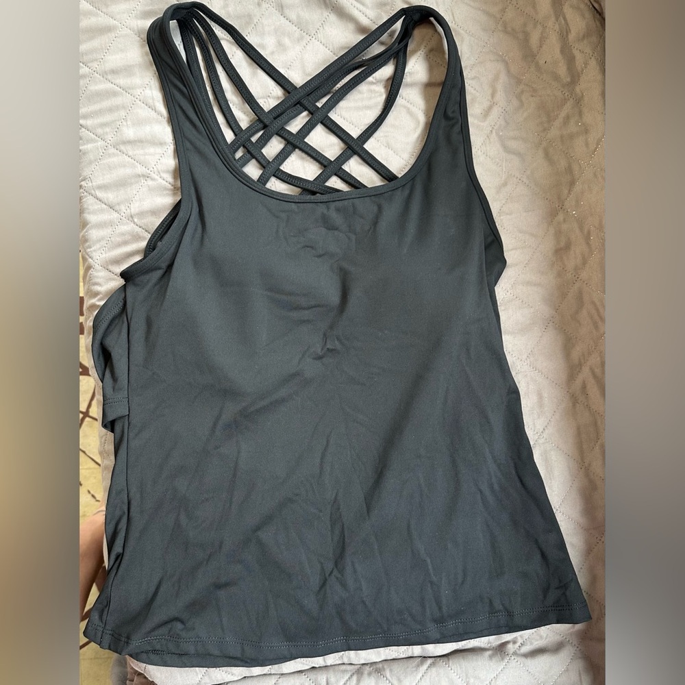 Blooming Jelly Womens Built in Bra Tank Tops Removable Padded Workout Top